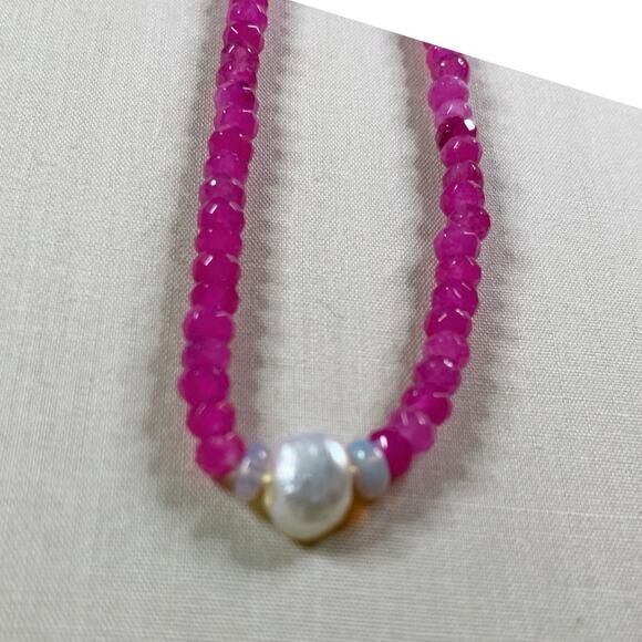 New bright pink rainbow, agate freshwater, pearl and Opalite necklace, bright - Picture 2 of 2